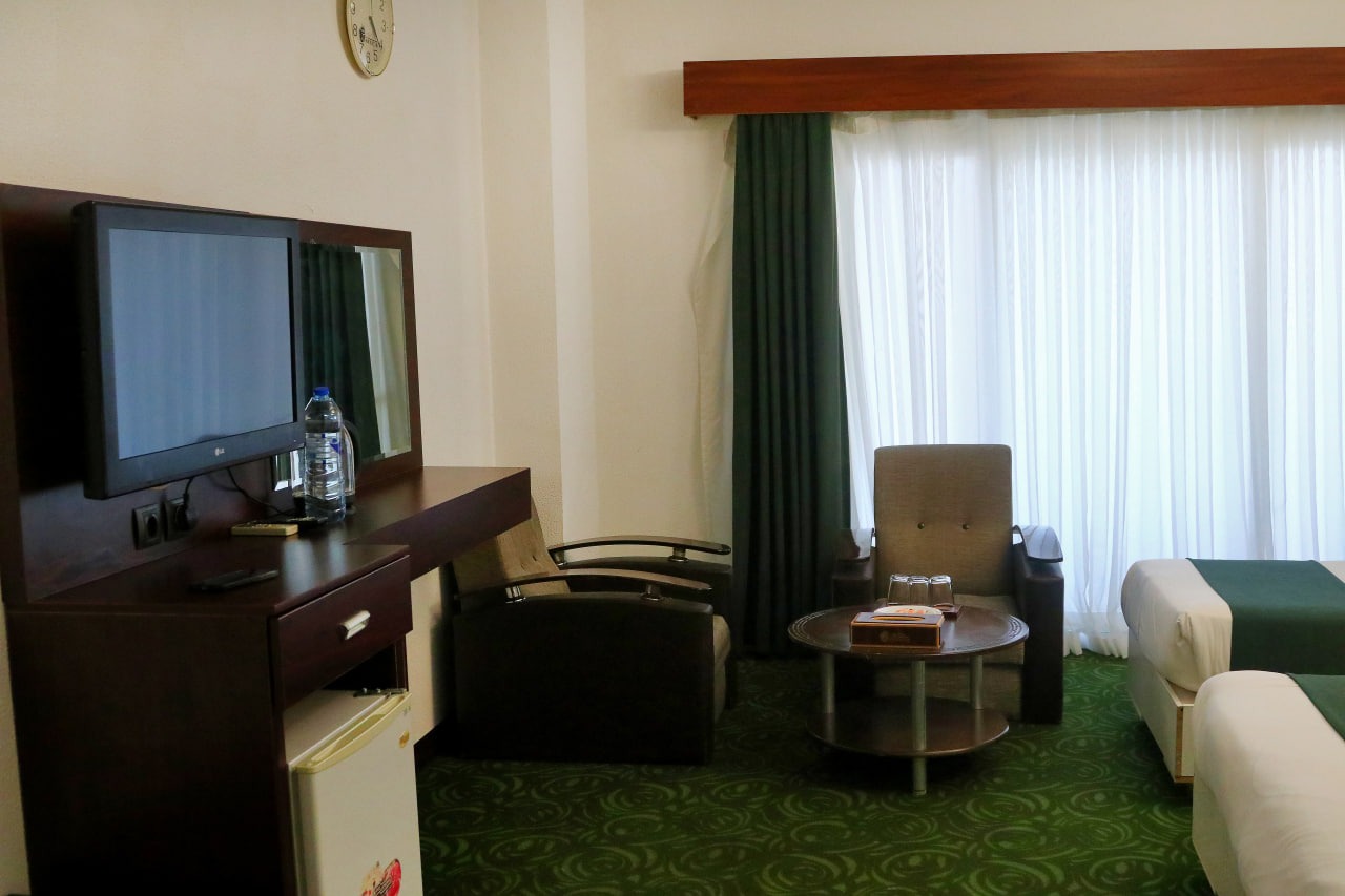 هتل گامبرون کیش